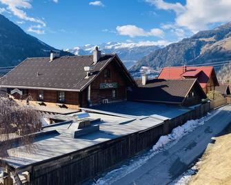 Almhütte zwei Welten - Obervellach (Spittal an der Drau) - Gebäude