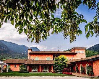 Hotel Al Poggio Verde - Barghe - Edificio