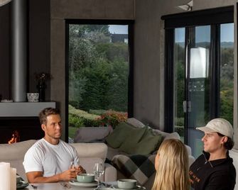Luxury Portsea Sanctuary Gas Heat Pool Gardens - Portsea