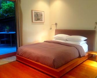 Hyphocus Inn - Ucluelet