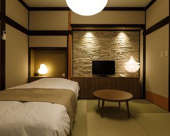 Hatori - Kaga - Bedroom