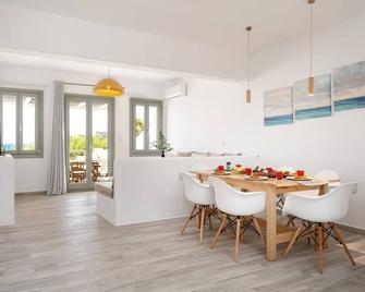 Villa Nausicaa Kastraki Naxos - Stelida - Essbereich