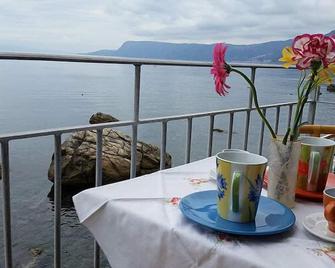 Il Borgo - Scilla - Balcón