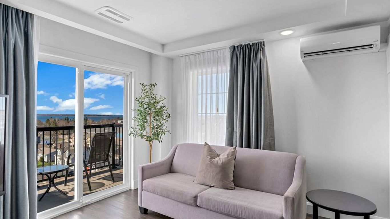 أوتل شيدياك