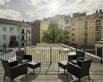 Elizabeth Suites - Prague - Balcony