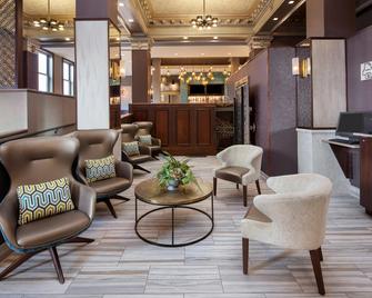 Courtyard by Marriott Cape Girardeau Downtown - Cape Girardeau - Lounge