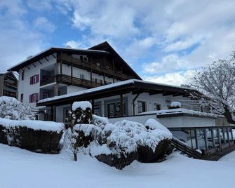 Hotel Latemar - Castello di fiemme - Gebouw
