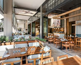 Intercontinental Hotels Perth City Centre By IHG - Perth - Restaurant
