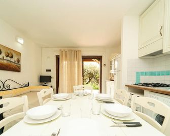 Vivimi Home La terrazza perfetta a Porto Rotondo - Porto Rotondo - Küche