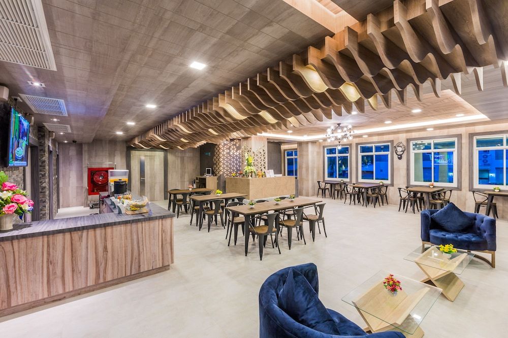 Evergreen Suite Hotel - Surat Thani - Restaurant