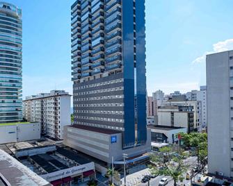 ibis budget Santos Gonzaga - Santos - Edificio