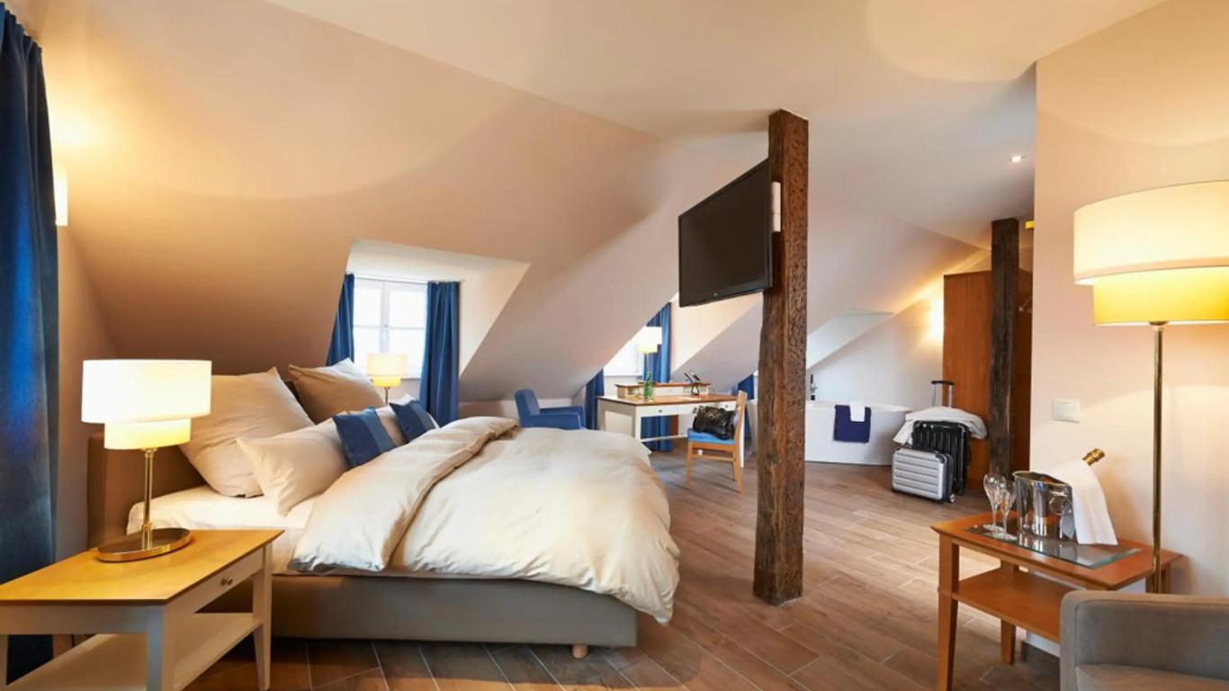 Hotel Mainchateau