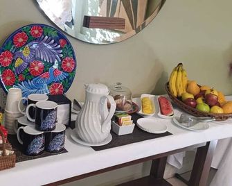 Suites Colonial - קוזומל