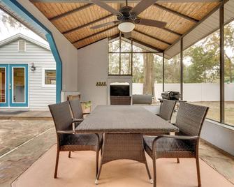Mt Dora Couple's Retreat w/ Shared Pool! - Mount Dora - Patio
