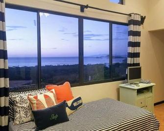 Spectacular Ocean View Home Private Pool with Swim Up bar and Jacuzzi i - Playa Hermosa - Comedor