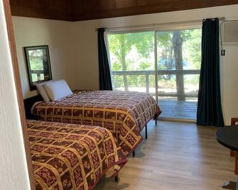 Alta Sierra Village Inn - Grass Valley - Habitación