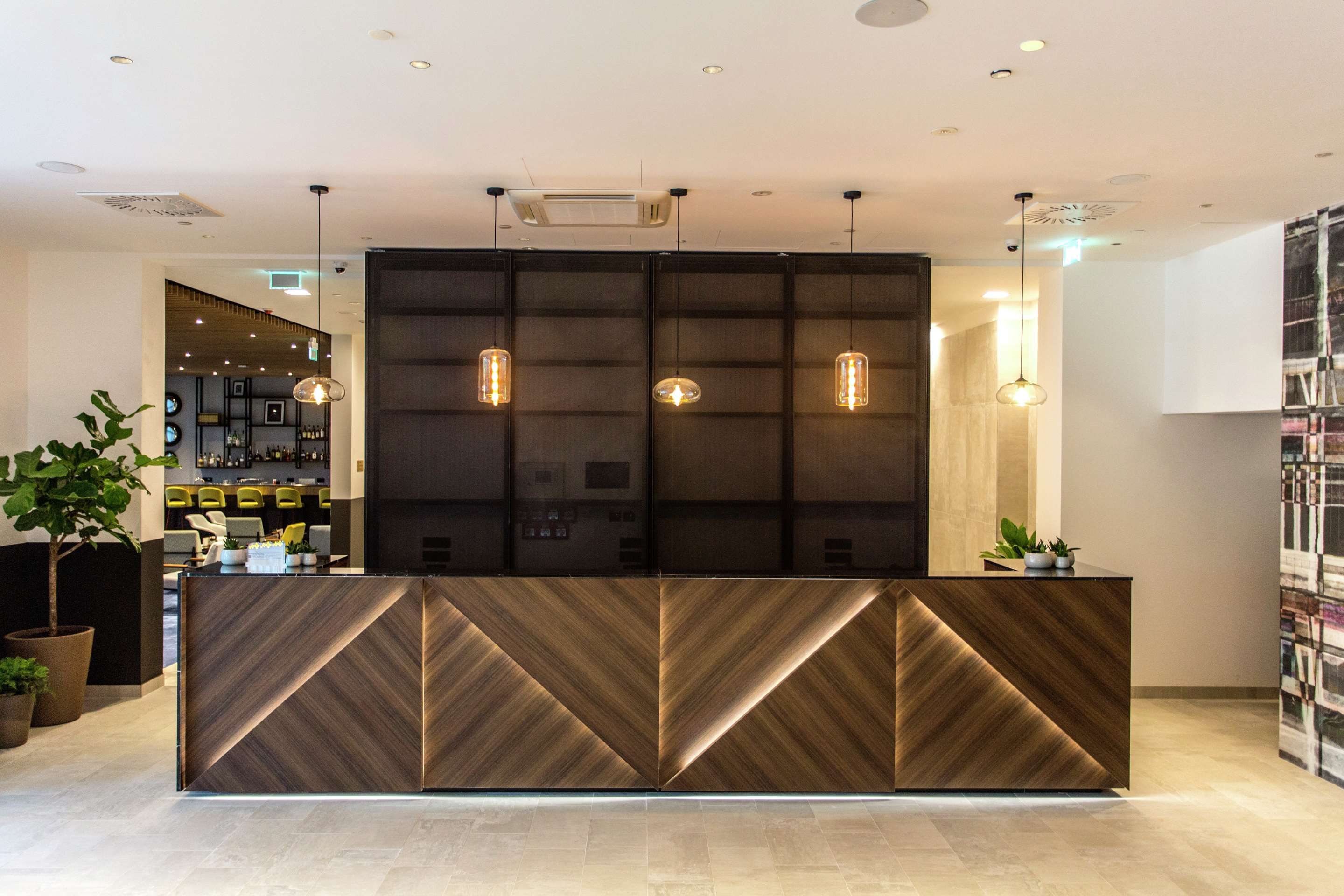 Front desk view of Hilton Garden Inn Zagreb - Radnicka