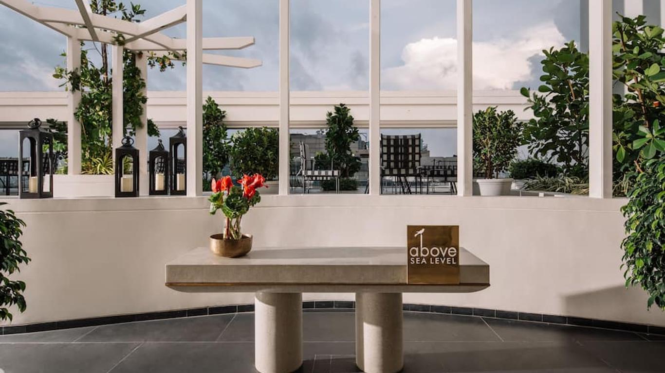 The Raintree, St. Mary's Road