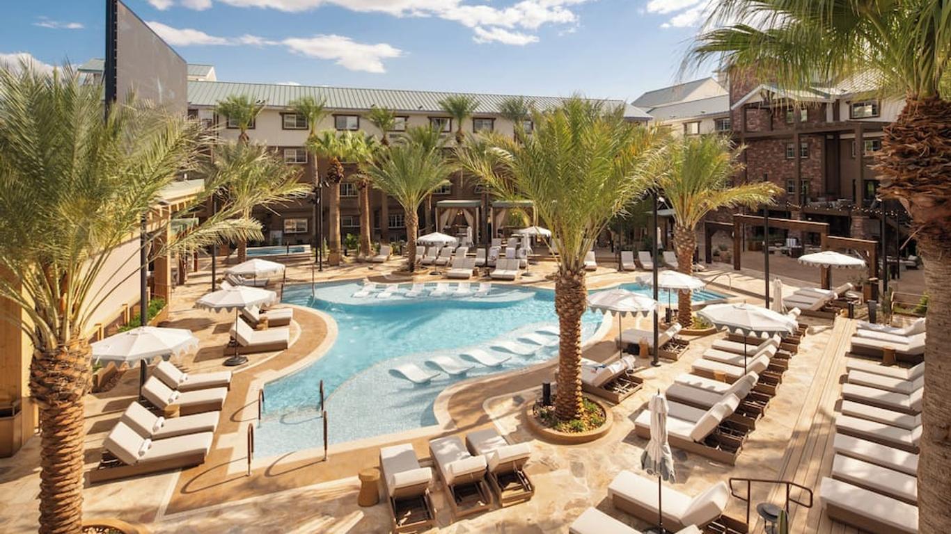 Silverton Casino Lodge