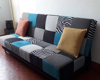 3-room apartment with superb sea view and citadel - Bastia town center - Bastia - Wohnzimmer