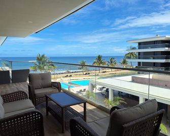 كولولي ساندز - سيريكوندا - شرفة