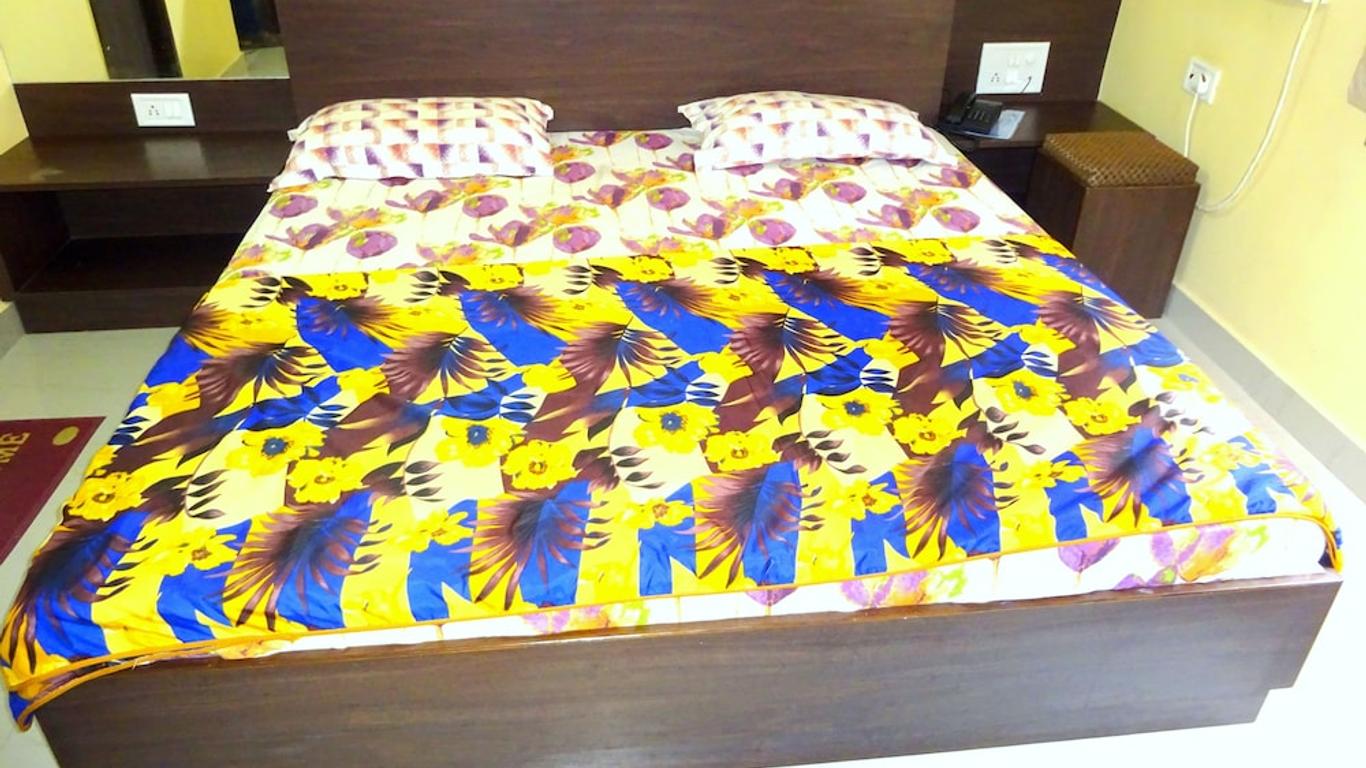 Hotel Gopi Vallabh