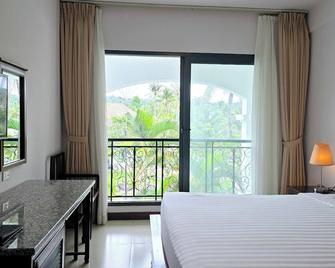 Praha Hotel - Phu Quoc - Bedroom