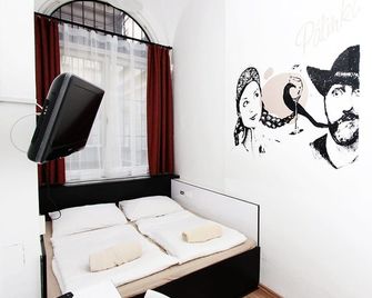 Adagio Hostel 1.0 Oktogon - Budapest - Kamar Tidur