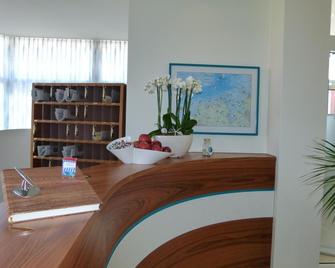 Aparthotel Kachelot - Borkum - Front desk