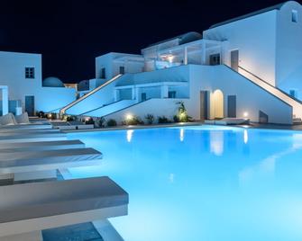 Antoperla Luxury Hotel & Spa - Perissa - Pool
