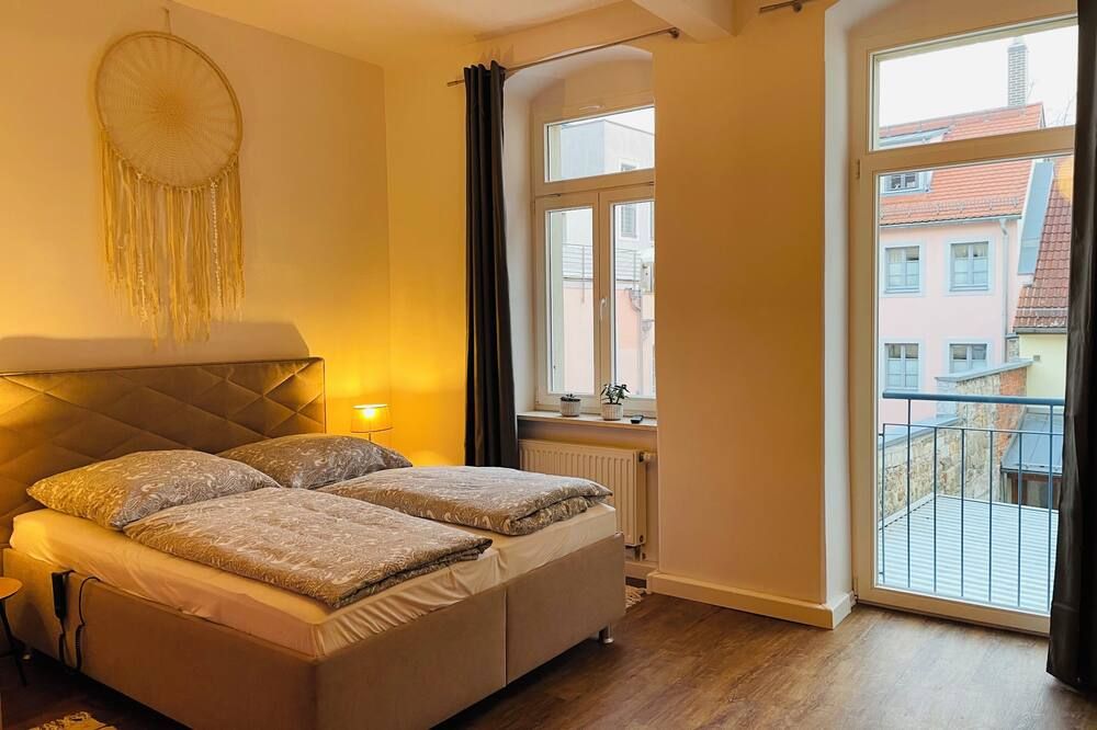 Old Town Apartment Pirna 4 persons Kitchen Netflix Top Location - Struppen - Slaapkamer