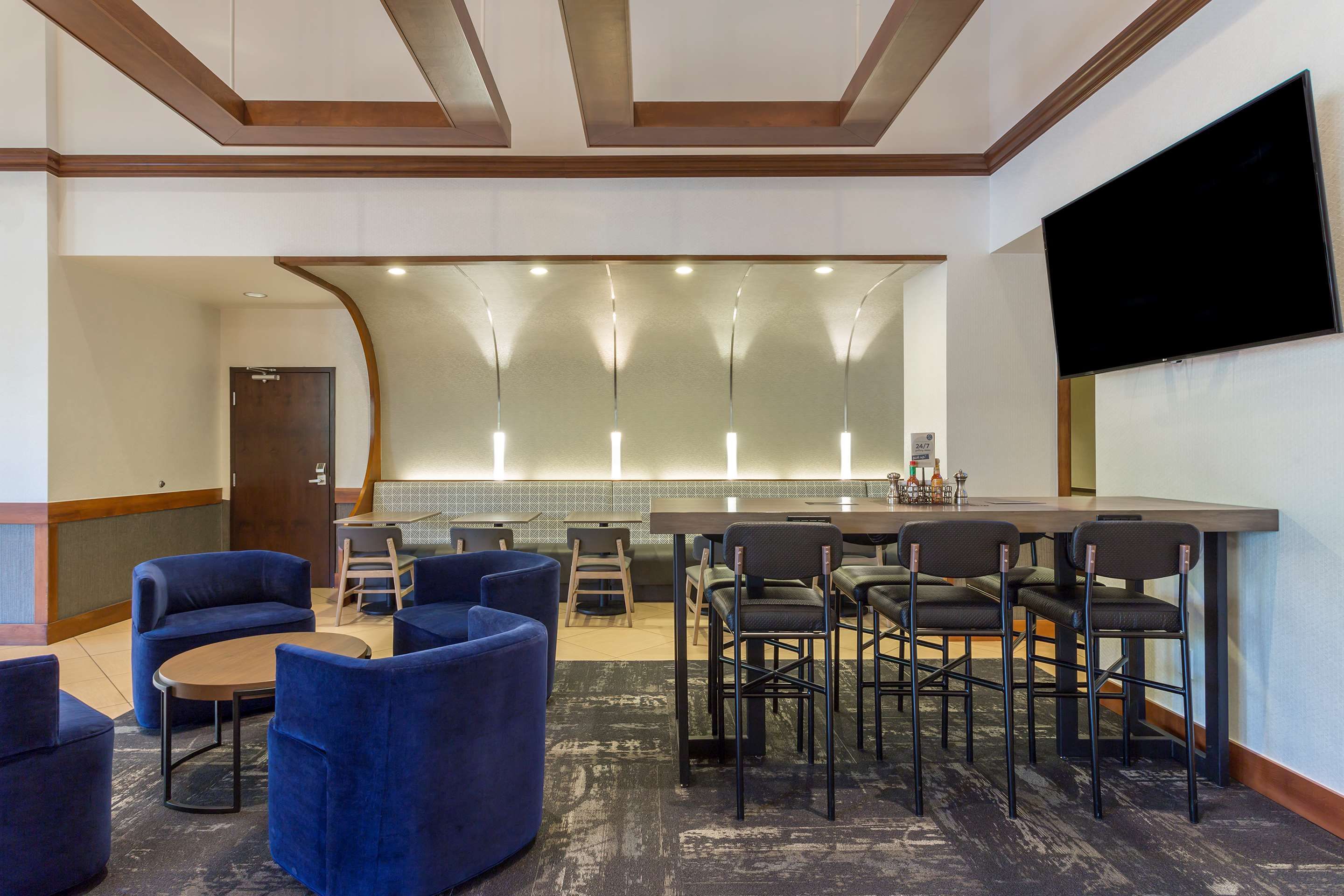 Hyatt Place Phoenix-North thumbnail 3
