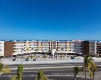 Belair Sunclub Cabos By Krystal Grand - San José del Cabo - Building