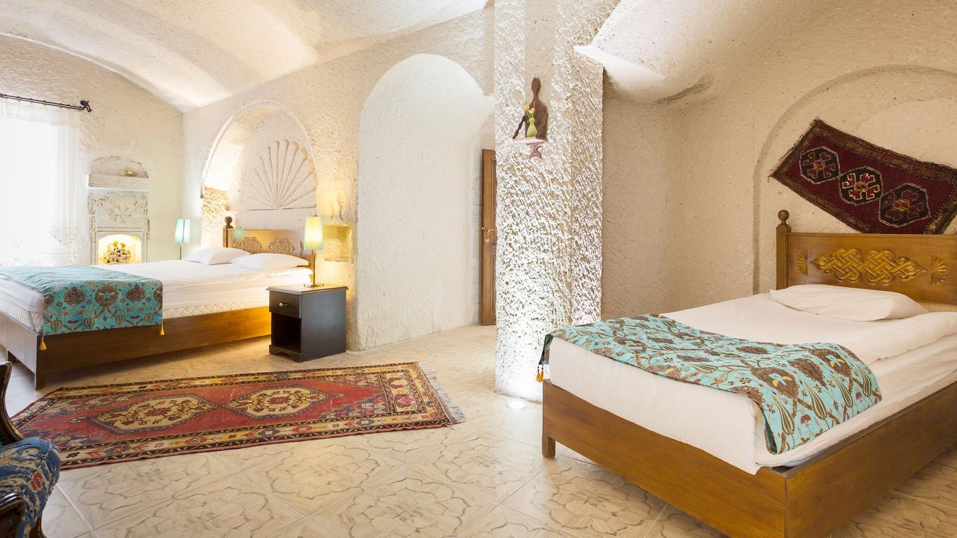 Hermes Cave Hotel