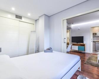 apartamento reformado ensanche vallecas de alquiler temporal - Madrid - Habitación