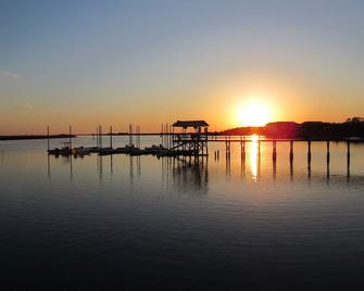 Scallop and Fishing Paradise - Steinhatchee - Vista del exterior
