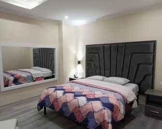 Hostal Kapital City - Quito - Quarto