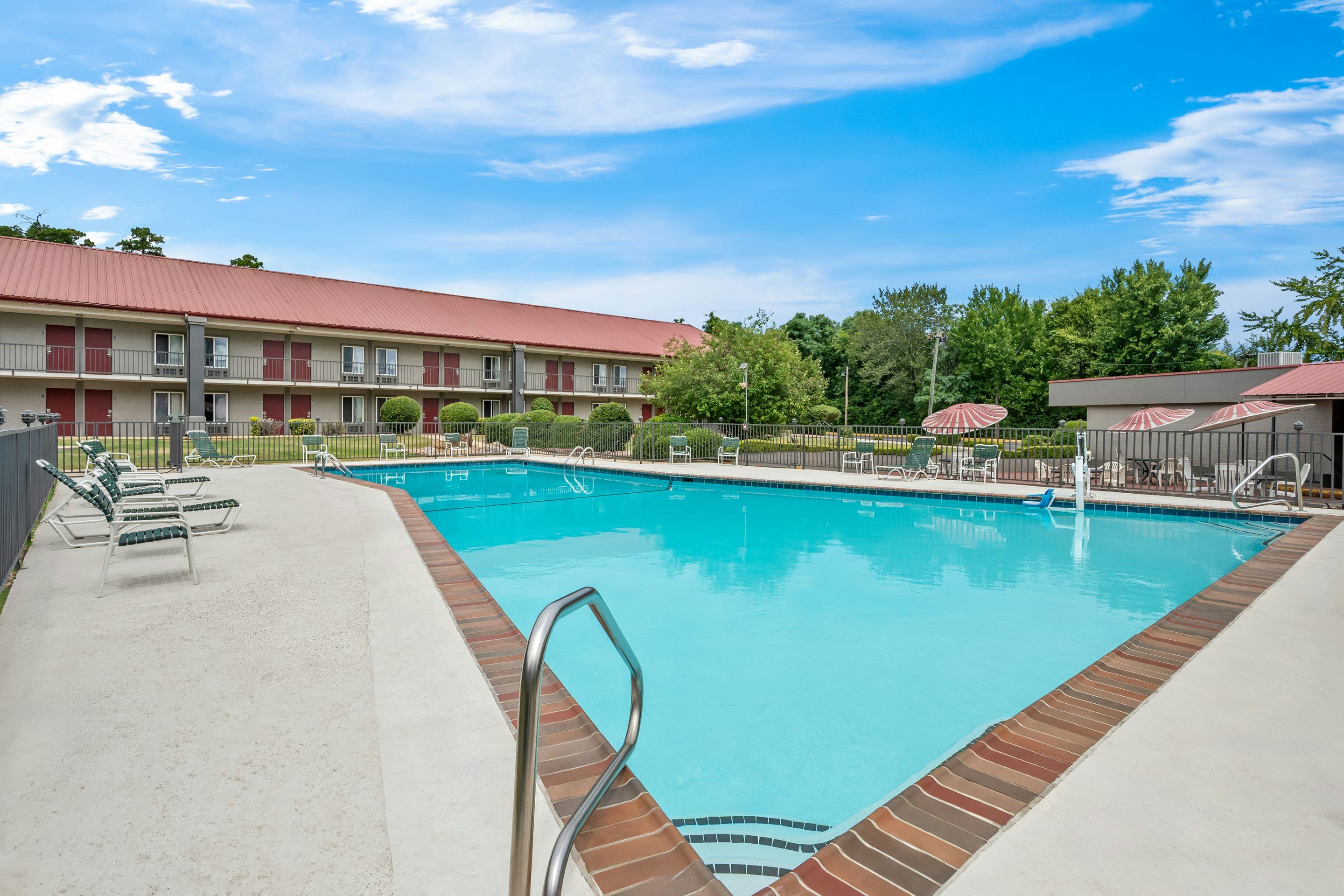 Red Roof Inn Hot Springs - Hot Springs - Piscina