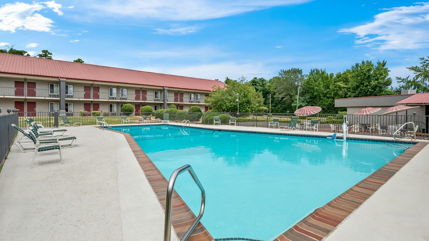 Red Roof Inn Hot Springs