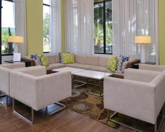 Holiday Inn Express & Suites New Orleans Airport South - Saint Rose - Лаунж