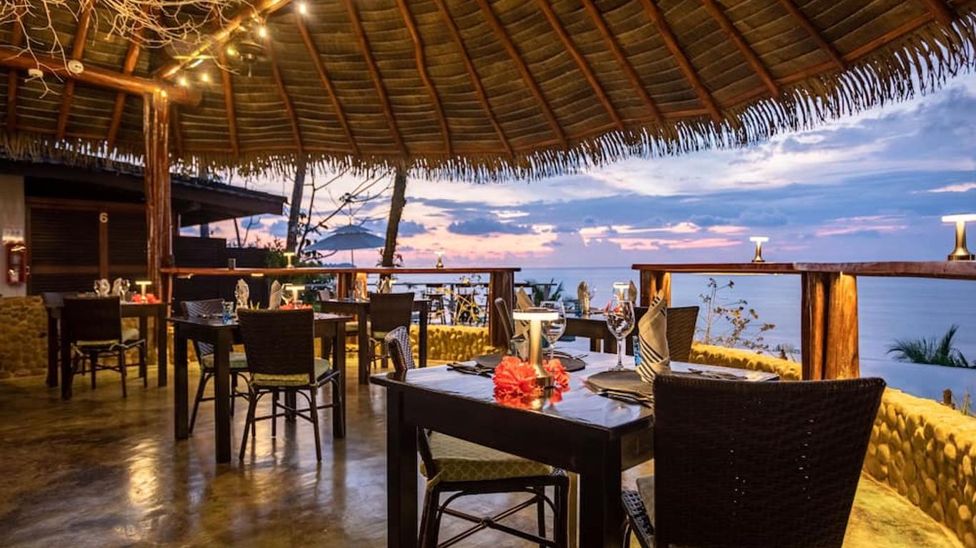 The Tranquilo Lodge - All meals included