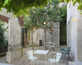 Graace House Suites - Luxembourg - Patio