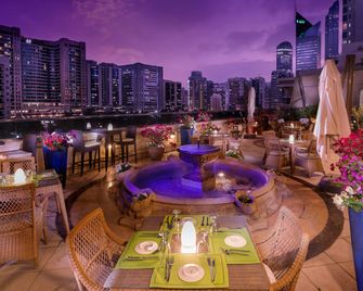Corniche Hotel Abu Dhabi - Abu Dabi - Restaurante