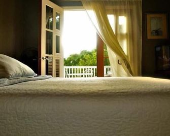 Idilo Escape - Ocho Rios - Bedroom