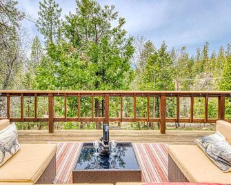 Baxter Mountain Cottage - Shaver Lake - Balcony