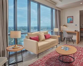 Belmont Hotel Mactan - לאפו-לאפו סיטי - סלון