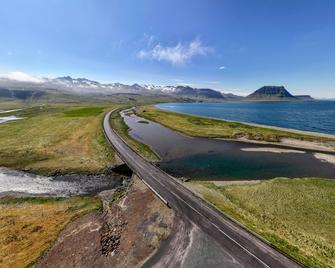 Grund í Grundarfirði Economy Guesthouse - Grundarfjordur - Gebäude