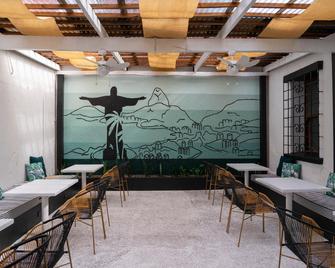 Rio Hostel - Guatemala City - Restaurang