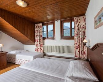 Hôtel de Gruyères - Gruyères - Bedroom