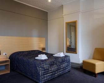 Royal Exhibition Hotel - Sydney - Bedroom